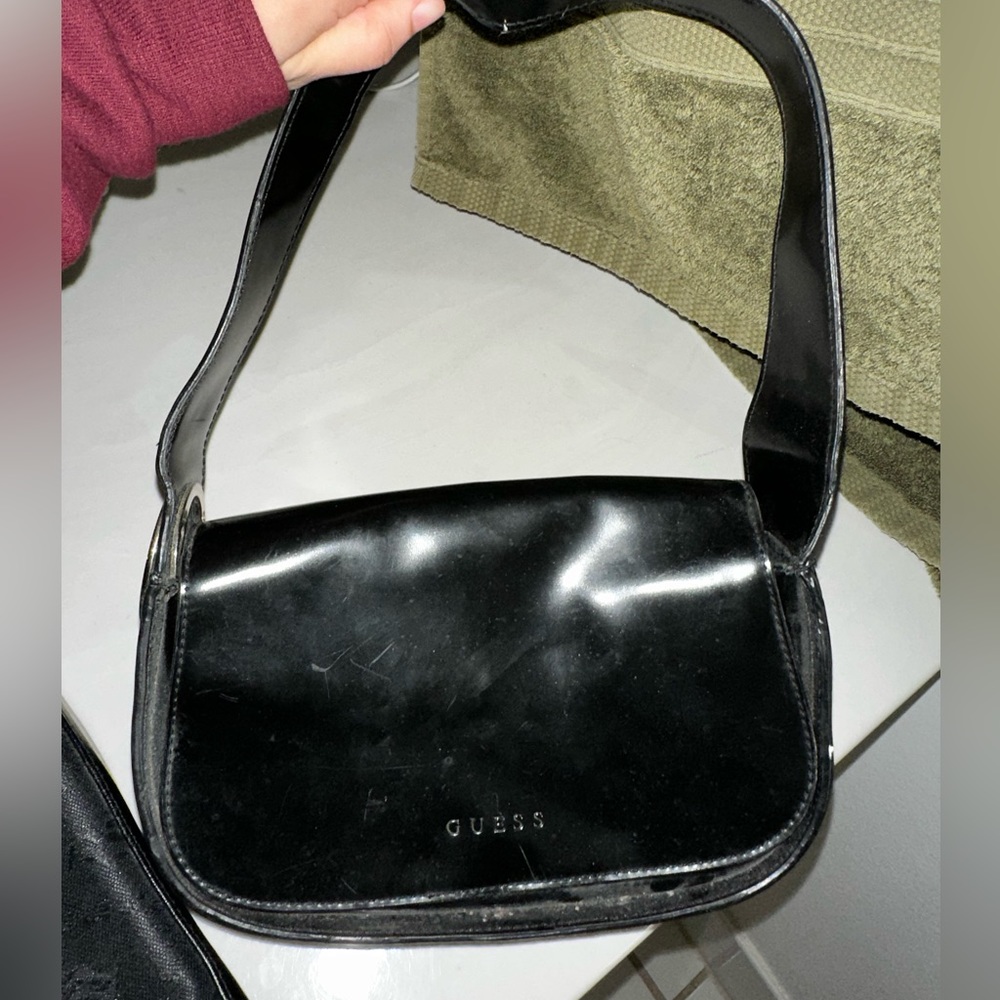 Guess bag in good condition